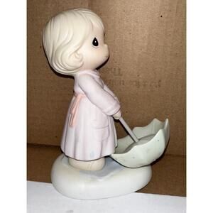 Precious Moments the sun is always shining somewhere umbrella figurine